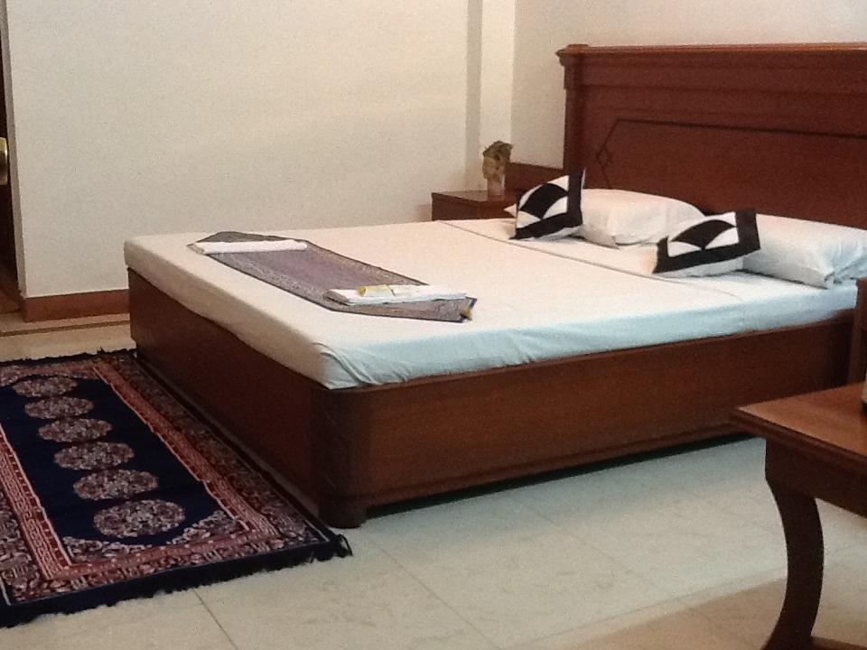 Hotel Kanishka Phg Bangalore Zimmer foto