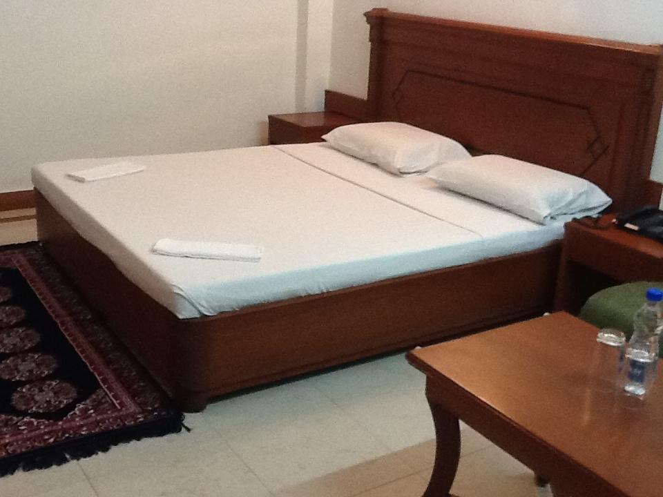 Hotel Kanishka Phg Bangalore Zimmer foto